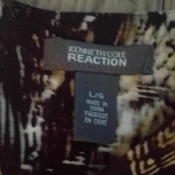 Beautiful dress by Kenneth Cole reaction ❤️ - Picture 4 of 12